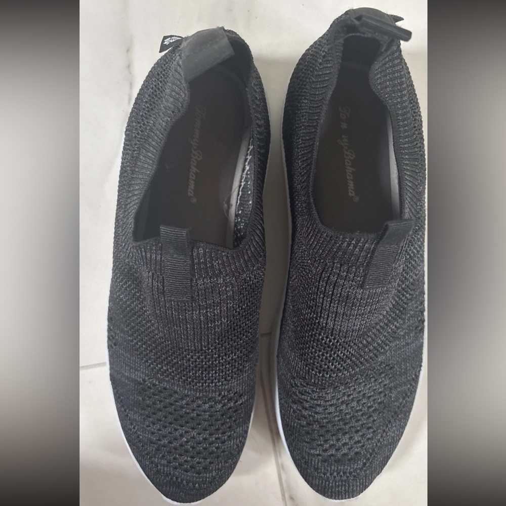 Tommy Bahama Black Knit Womens Shoes -size 8